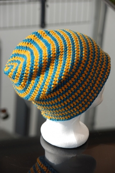 Bio-Streifenbeanie aus Bio-Merinowolle, GOTS-zertifiziert, mulesing-frei