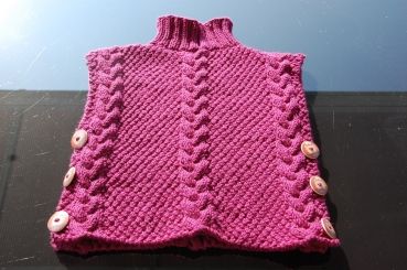Kinderponcho aus Öko-Merinowolle, EXP-zertifiziert, mulesing-frei